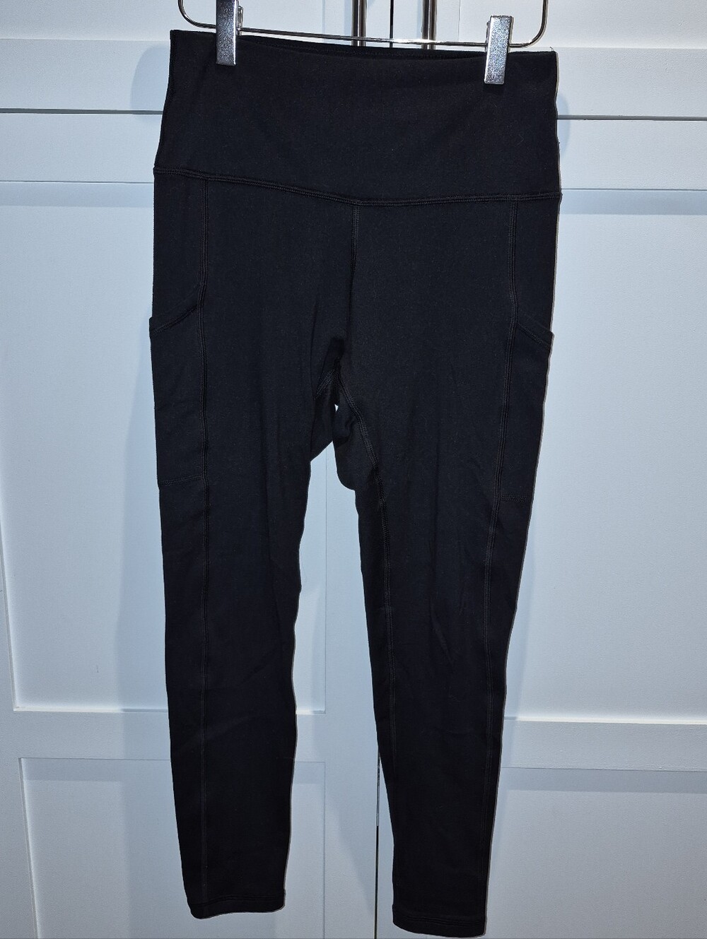 Aerie Pocket Leggings - Picture 4 of 11